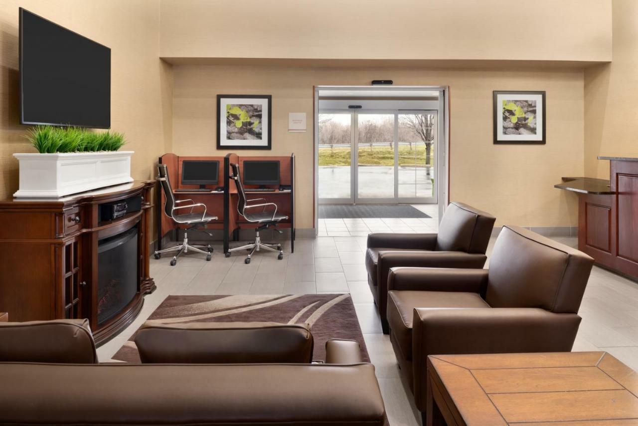 Hawthorn Suites By Wyndham Oak Creek/Milwaukee Airport Luaran gambar